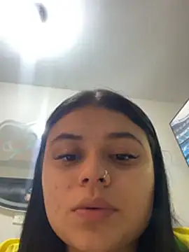 alissonfernandez  online show from 06.24.26