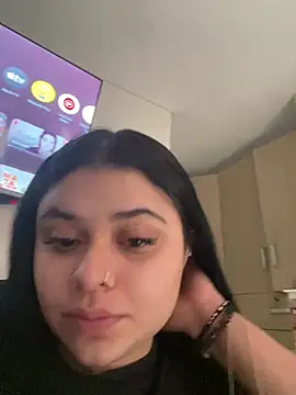 alissonfernandez  online show from 06.25.26