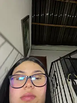alissonfernandez  online show from 07.05.26