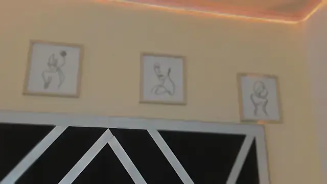 marian pinzon online show from 12.16.25