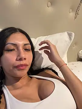 Snapshot of lapanteri chatting on 02.21.25 lapanteri online show from 02.21.25