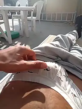 MrTamburine22 online show from 10.19.25