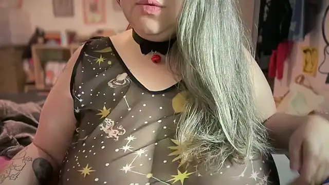 Snapshot of MimiParis chatting on 12.01.24 MimiParis online show from 12.01.24