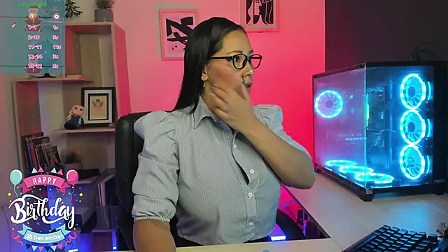 Sue Wolls online show from 12.20.24