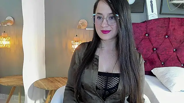 Snapshot of angela_nix chatting on 05.16.26 angela nix online show from 05.16.26