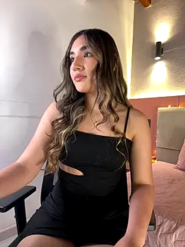 AniiRose online show from 09.19.25