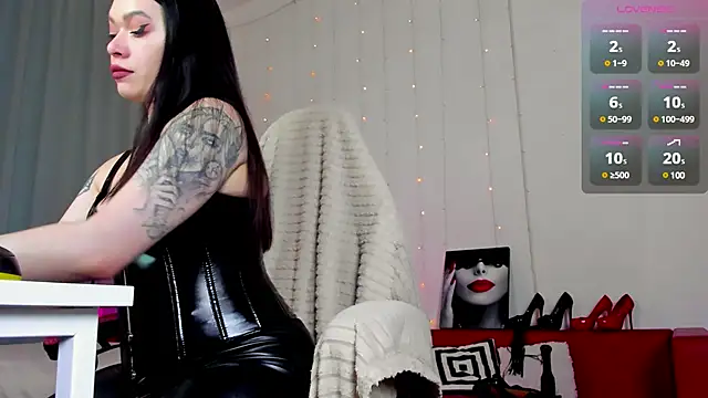 Vanessa Ives  online show from 03.19.25