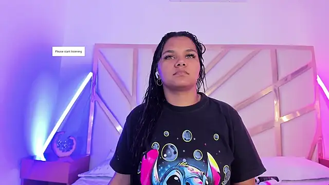 Snapshot of Carolina_Evanss chatting on 11.16.25 Carolina Evanss online show from 11.16.25