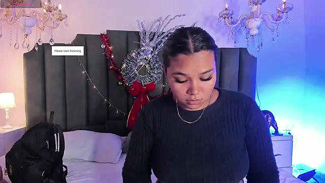 Snapshot of Carolina_Evanss chatting on 12.14.25 Carolina Evanss online show from 12.14.25