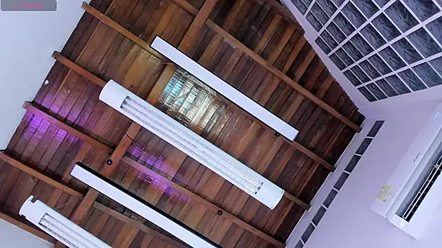 Carolina Evanss online show from 02.22.26