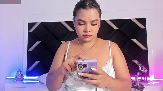Carolina Evanss online show from 07.22.26
