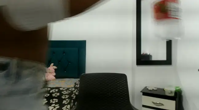 Snapshot of lucianadolll chatting on 02.27.25 lucianadolll online show from 02.27.25