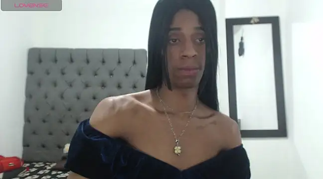 Snapshot of lucianadolll chatting on 03.16.25 lucianadolll online show from 03.16.25