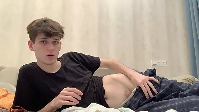 cutie guys online show from 12.15.24