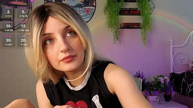 Katty Lights online show from 11.14.25