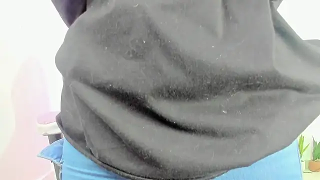 Theia moon online show from 03.04.25