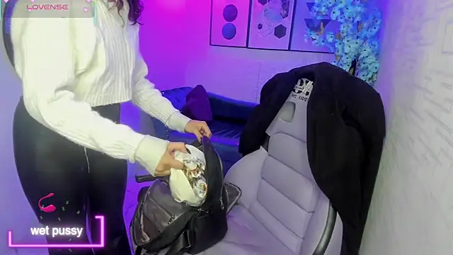 Theia moon online show from 09.30.25