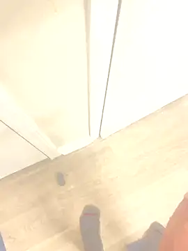 Anmaro05 online show from 09.13.25