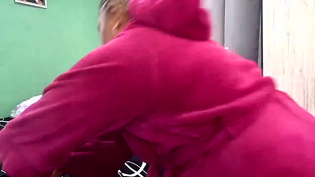SexyEbony37X online show from 06.18.26