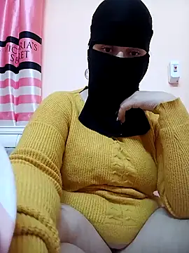 Snapshot of big_yoyo chatting on 02.06.25 big yoyo online show from 02.06.25