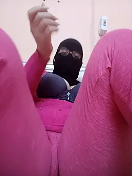 Snapshot of big_yoyo chatting on 02.12.25 big yoyo online show from 02.12.25