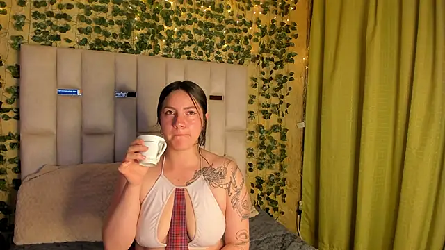 jenifer  power10 online show from 02.12.25