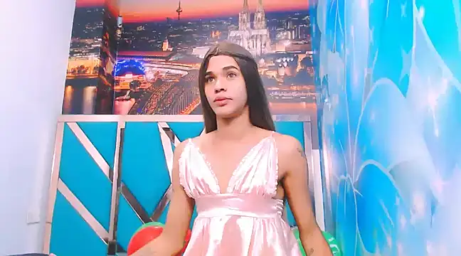 Snapshot of Luna_and_valery chatting on 12.09.24 Luna and valery online show from 12.09.24