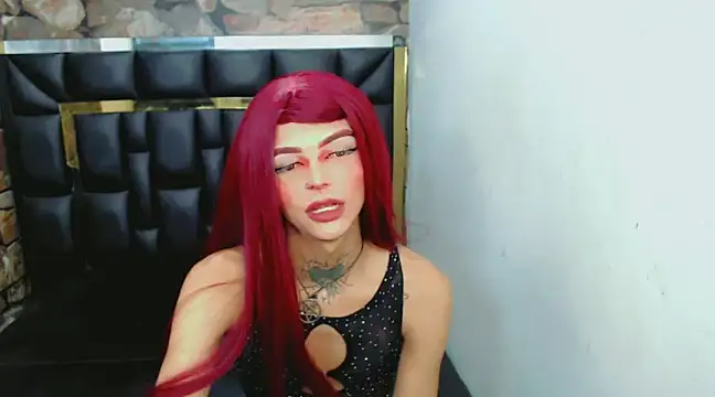 Snapshot of Luna_and_valery chatting on 02.03.25 Luna and valery online show from 02.03.25