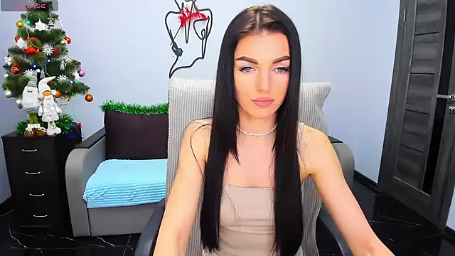 Angelina Clarks online show from 12.28.24