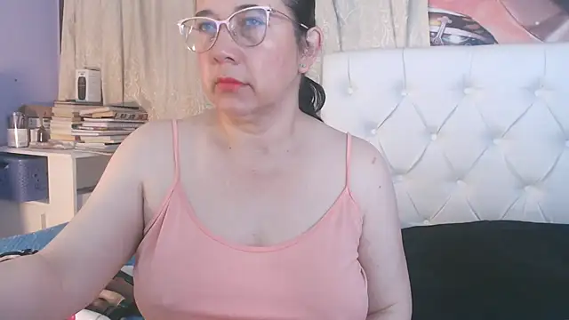 maturepriscila online show from 02.28.25