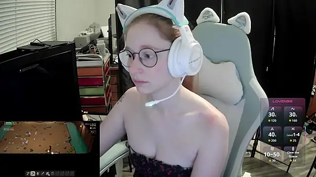 LilyFoxxx online show from 06.28.26
