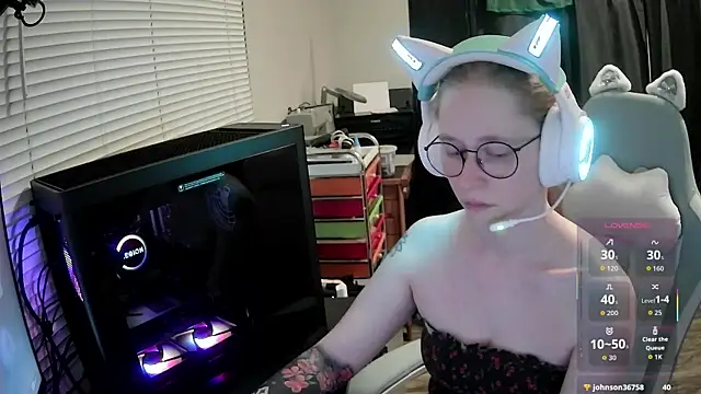 LilyFoxxx online show from 07.20.26