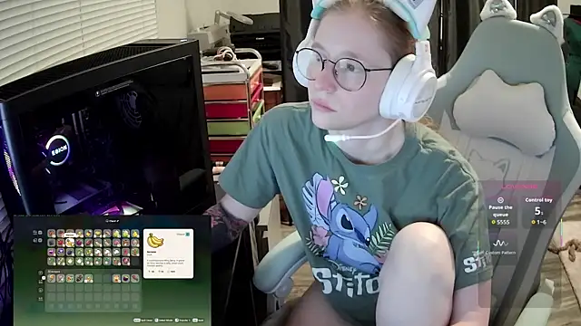 LilyFoxxx online show from 07.29.26