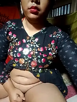 Snapshot of Super-Couple chatting on 03.10.25 Super-Couple online show from 03.10.25