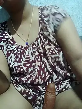 Snapshot of Super-Couple chatting on 09.28.25 Super-Couple online show from 09.28.25