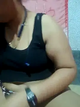 Snapshot of Super-Couple chatting on 11.19.25 Super-Couple online show from 11.19.25