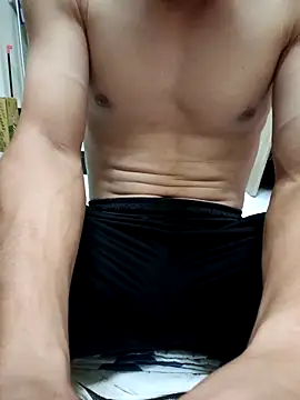 Snapshot of chiata410 chatting on 10.15.25 chiata410 online show from 10.15.25