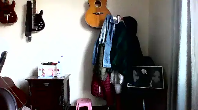 Snapshot of escritorasafada chatting on 01.15.25 escritorasafada online show from 01.15.25