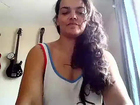 Snapshot of escritorasafada chatting on 02.25.25 escritorasafada online show from 02.25.25