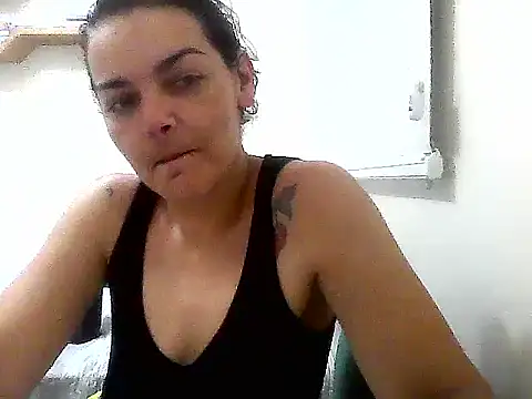 Snapshot of escritorasafada chatting on 03.22.26 escritorasafada online show from 03.22.26