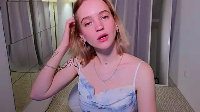 lolly pie online show from 12.04.24