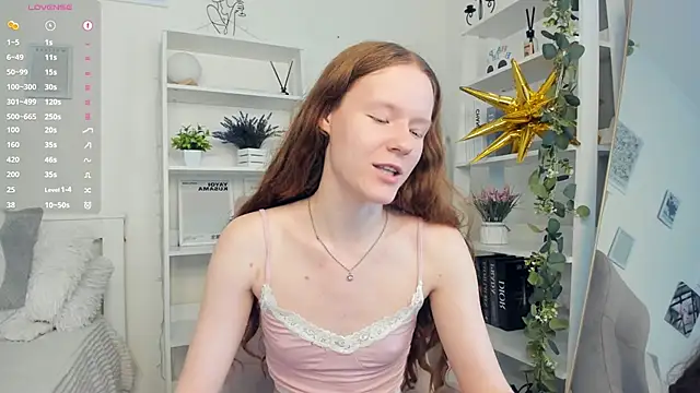 ZaraBluitt online show from 06.12.26