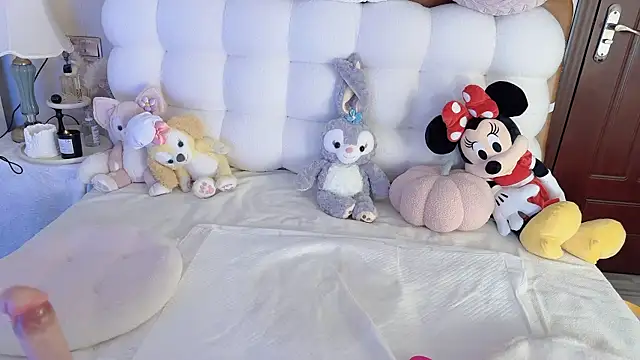 Unique-yiyi online show from 01.08.25