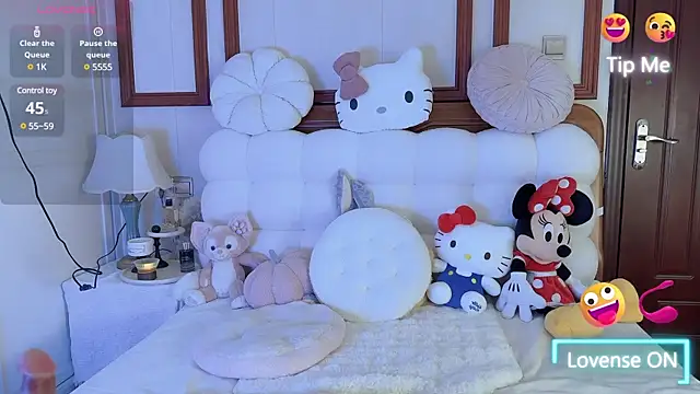 Unique-yiyi online show from 01.19.25