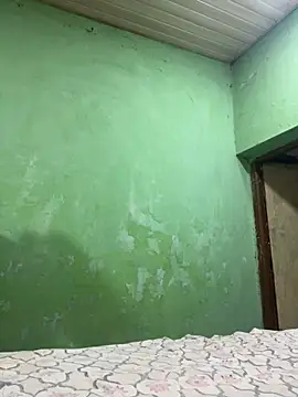 Snapshot of Black_Glow chatting on 02.10.25 Black Glow online show from 02.10.25