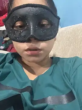 Snapshot of Black_Glow chatting on 03.23.25 Black Glow online show from 03.23.25