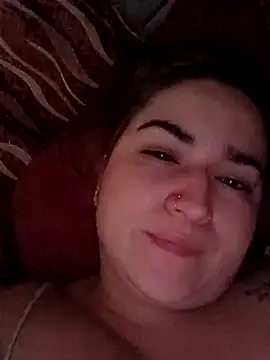 Snapshot of alexax0 chatting on 02.11.25 alexax0 online show from 02.11.25