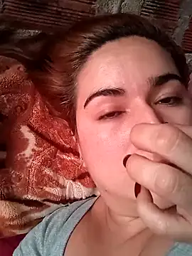 Snapshot of alexax0 chatting on 02.11.25 alexax0 online show from 02.11.25