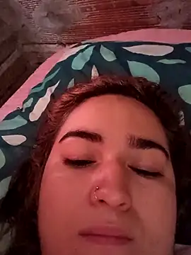 Snapshot of alexax0 chatting on 02.19.25 alexax0 online show from 02.19.25