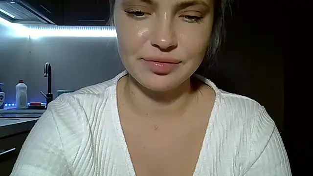 Lucky Anna online show from 11.11.25